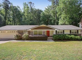 4325 Lake Breeze Dr, Stone Mountain, GA 30083