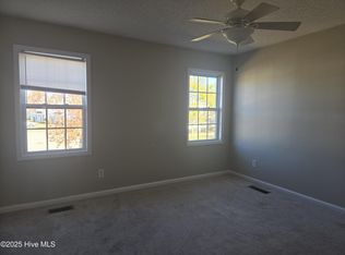 3979 Sterling Pointe Dr #6, Winterville, NC 28590