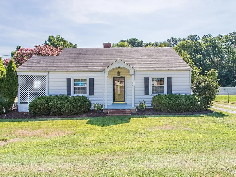 3620 Guess Rd — Photo 1