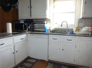 37 Wyngate Cir #1, Mystic, CT 06355