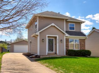 5112 Westwood Dr, West Des Moines, IA 50265