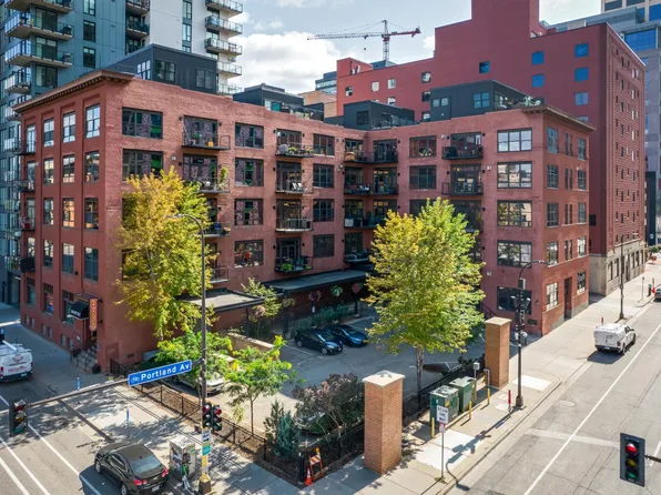 607 Washington Ave S APT 305, Minneapolis, MN 55415