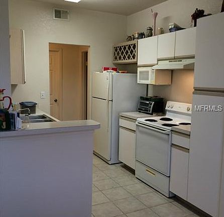 5th image of 2598 Robert Trent Jones Dr APT 1032