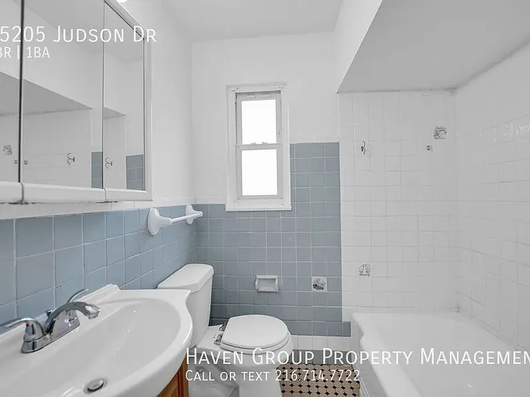 15205 Judson Dr — Photo 16