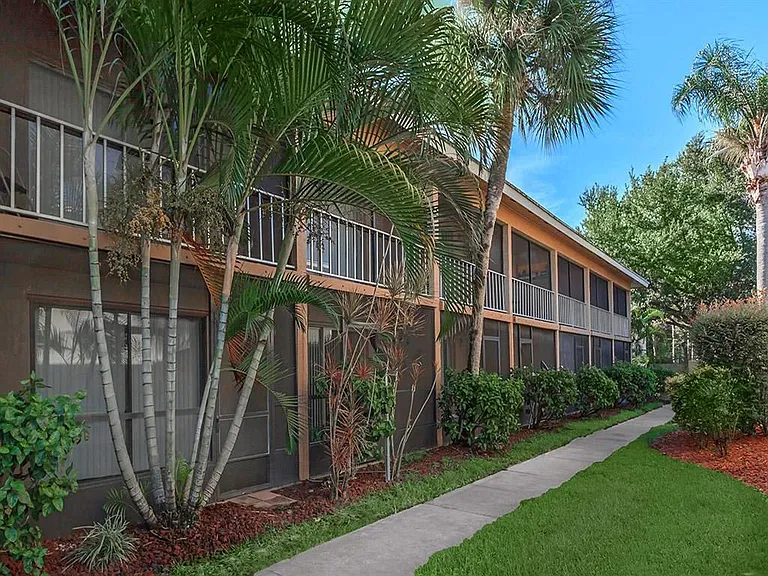 5953 Curry Ford Rd — Photo 39