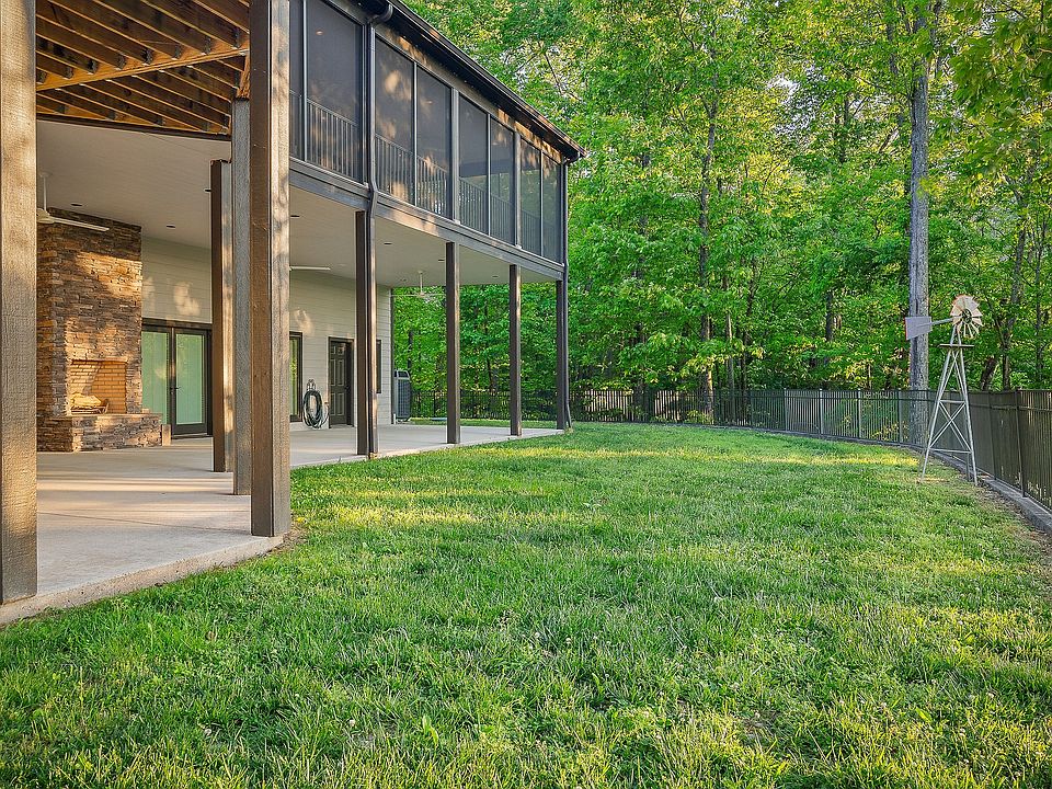 58th image of 415 Summer Breeze Dr