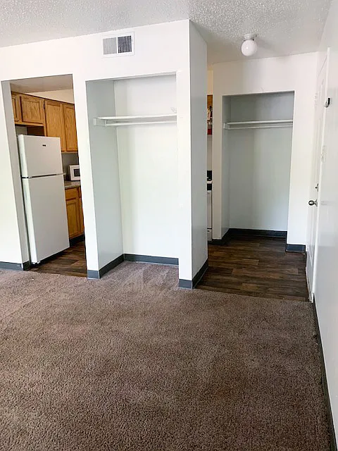 Meadow Run (Affordable Housing; Income Limit Restrictions Apply) — Photo 2