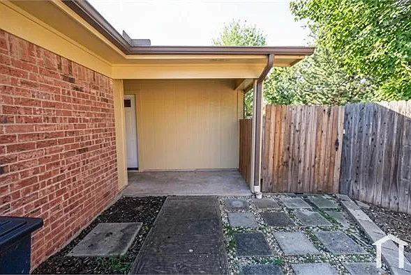 11911 Metmora Ct