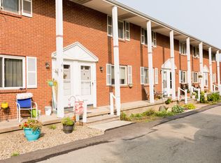 10 Fincher Ln, Butler, PA 16001