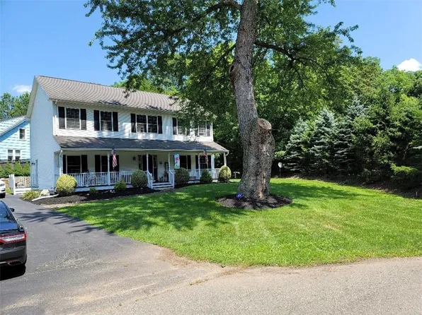 14 Suffern Road, Hillburn, NY 10931