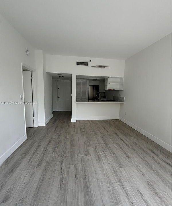 2nd image of 540 Brickell Key Dr APT 301