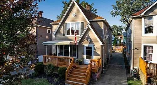 103 Shepard Ave #2 Photo 1