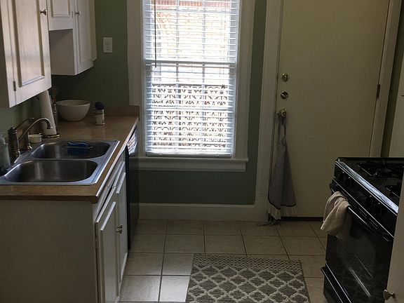 4th image of 3511 McFarlin Blvd