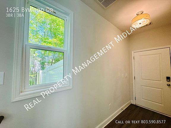 2nd image of 1625 Bywood Dr