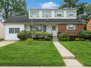 13 Joyce Ave, Massapequa, NY 11758