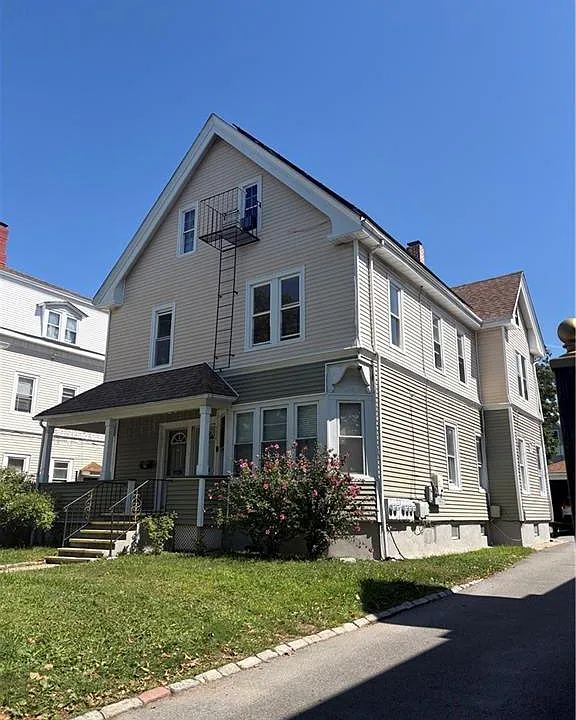 1414 Broad St #2