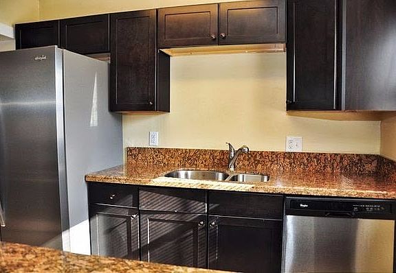 3rd image of 451 NE 51st St