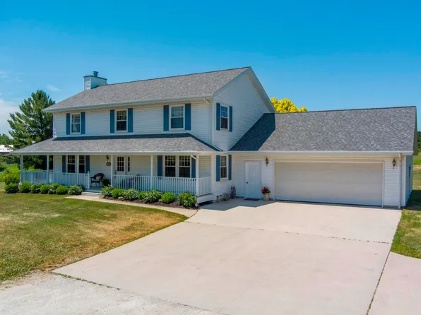 9834 Parkway Rd, Whitelaw, WI 54247