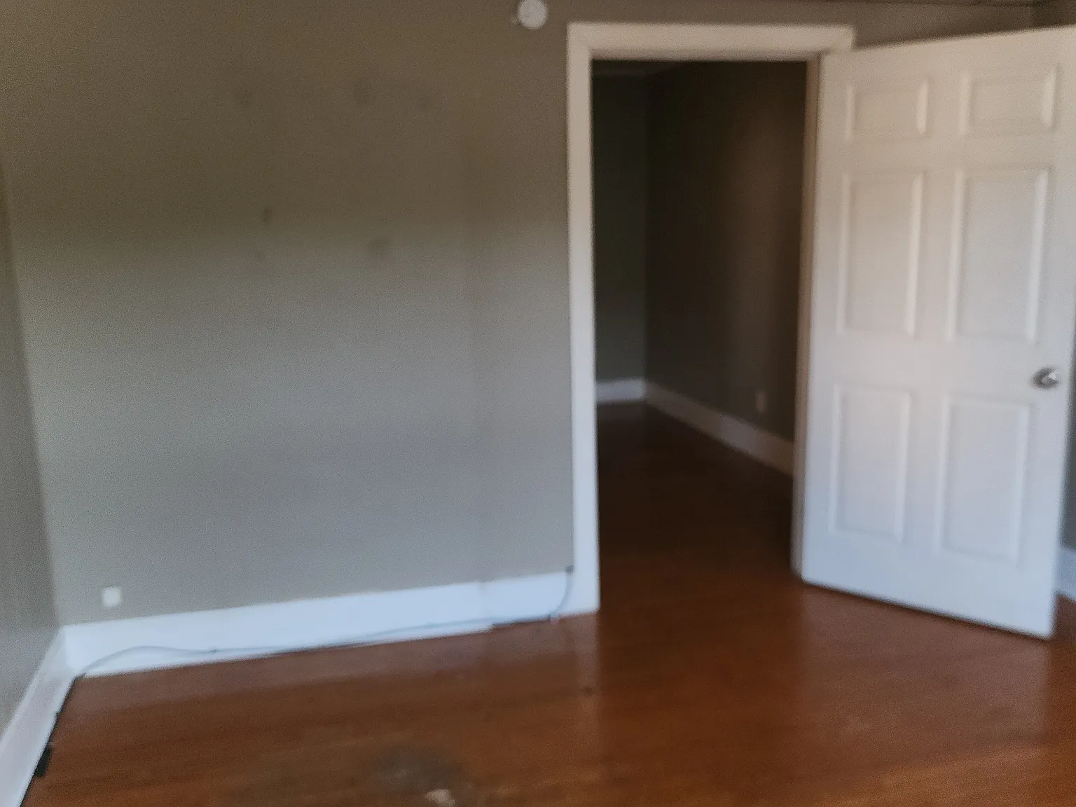3 bed, 1400 sqft, $1,250 — Photo 4
