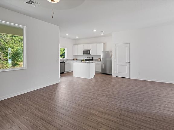 4th image of 563 BAY LEAF DRIVE