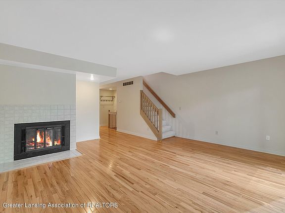 5th image of 5652 Deville Ct #72