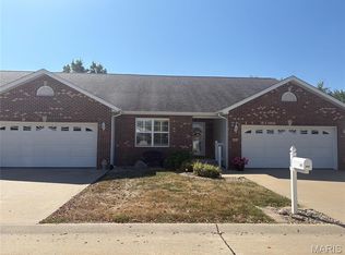 901 Elizabeth Dr #901, Litchfield, IL 62056