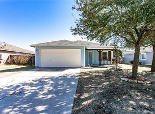 122 Quail Hollow Dr, Hutto, TX 78634