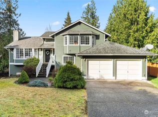 18322 Noble Dr, Arlington, WA