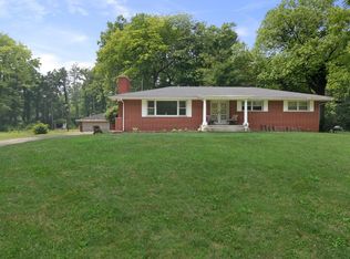 604 S County Line Rd, Hobart, IN 46342
