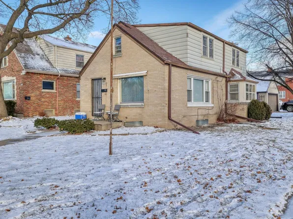 3200 North 77th STREET, Milwaukee, WI 53222