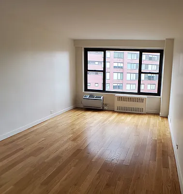 Rented by Corcoran | media 26