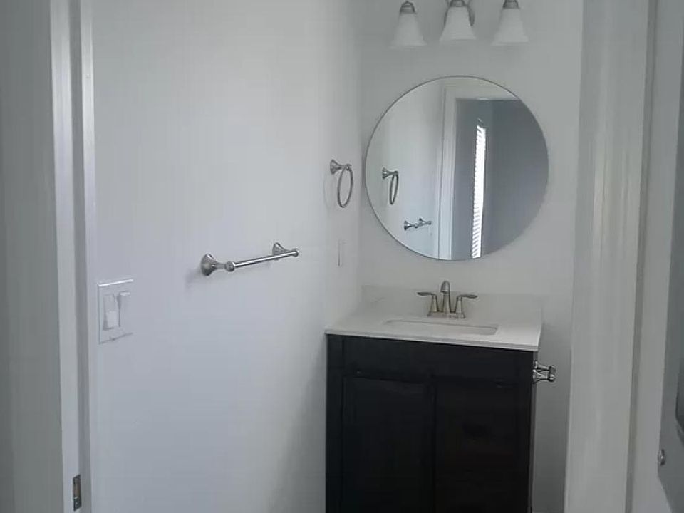 2nd image of 1270 Pierce St #1269