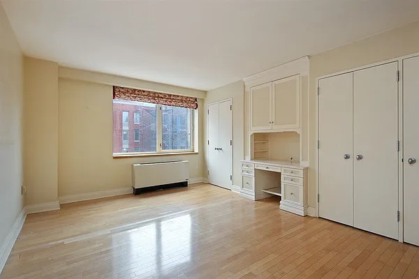 Rented by Compass | media 13