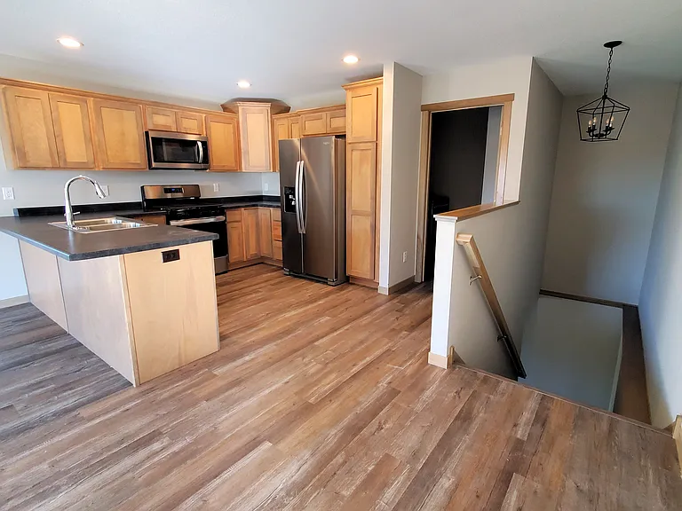 685 Heritage Ln — Photo 11