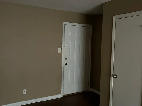 205 S Linden St APT 7C, Cabot, AR 72023