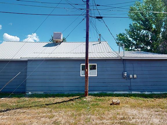 4th image of 1215 2nd St