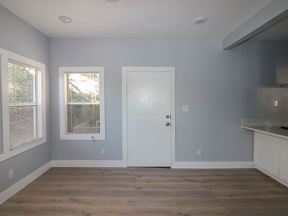 5th image of 71 Lime Ave APT 3