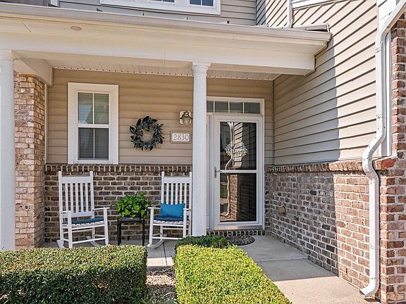 3rd image of 2830 Casona Way