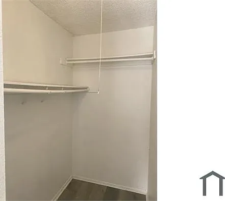 1 bed, 650 sqft, $2,100 — Photo 3