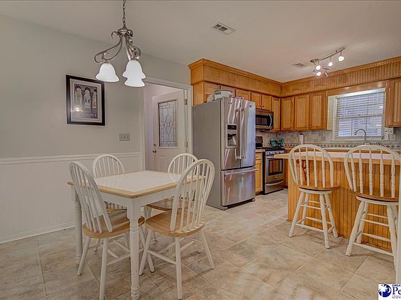 5th image of 218 Creek Dr