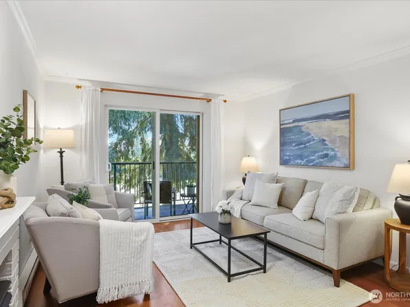 921 130th Street SW #C203, Everett, WA 98204