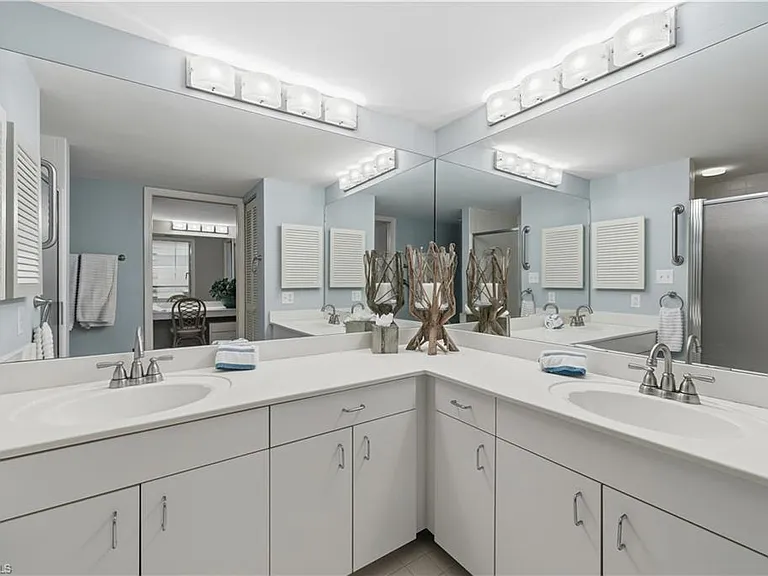 6361 Pelican Bay Blvd #802 — Photo 14
