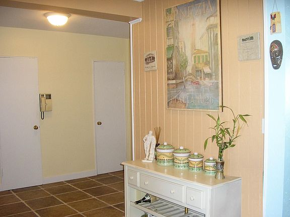 Gracious Entry Foyer