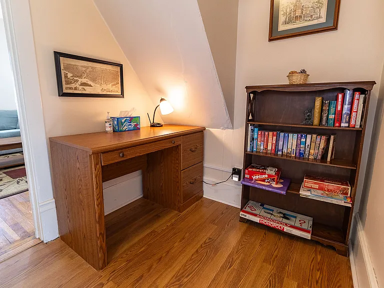 1025 Cameron Ave — Photo 12