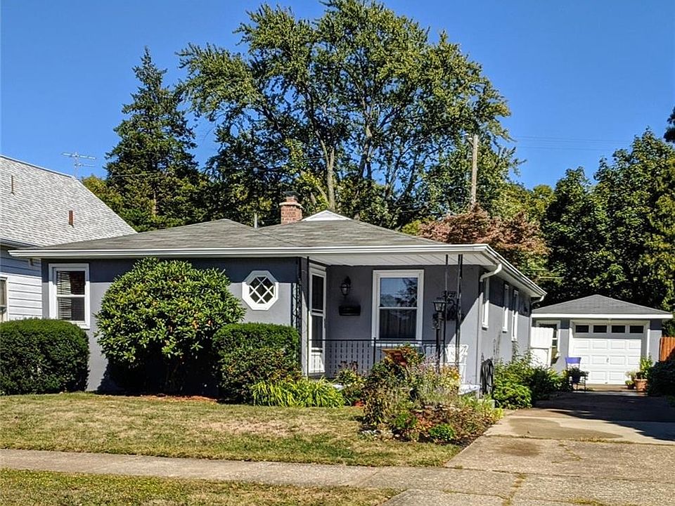 1st image of 2727 Oakwood St