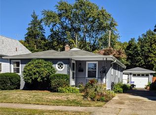 2727 Oakwood St, Erie, PA 16508