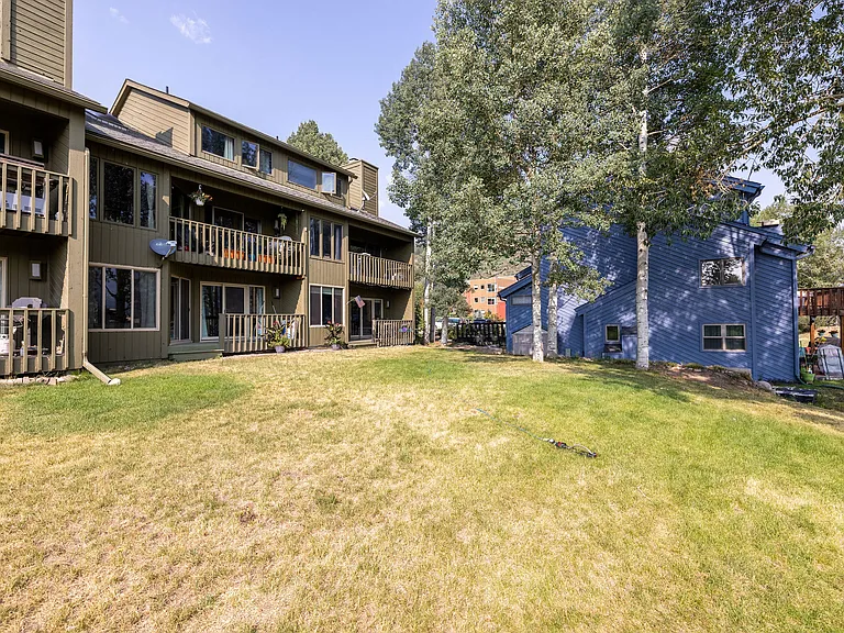 231 Nottingham Rd #I — Photo 18