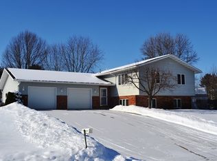 611 Spring Valley Ct, Marathon, WI 54448