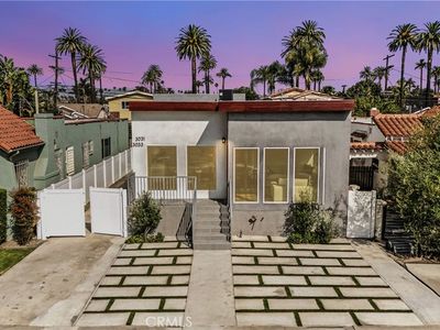 3031 Vineyard Ave #2, Los Angeles, CA, 90016
