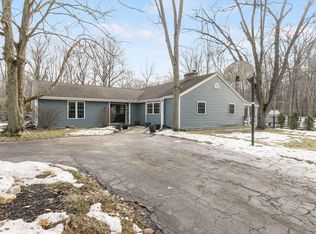 404 Golfview Rd, Michigan City, IN 46360